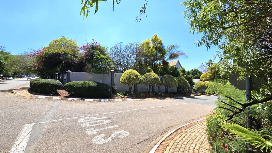 6 Bedroom Property for Sale in Schoemansville North West